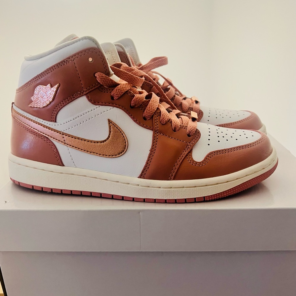 Nike Air Jordan High-Tops in White and COPPER